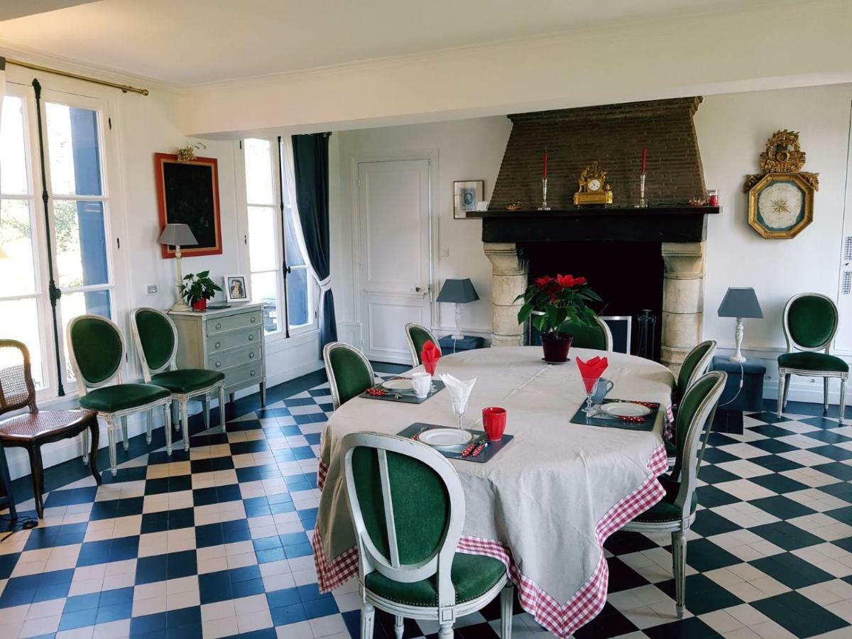 Bed and Breakfast Manoir De L'As De Trefle Isneauville Exteriér fotografie